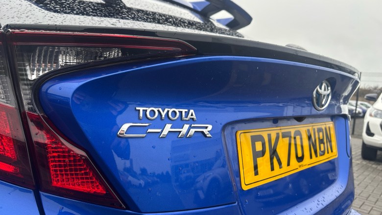 Toyota C-HR 1.8 Hybrid Design 5dr CVT Hybrid Hatchback